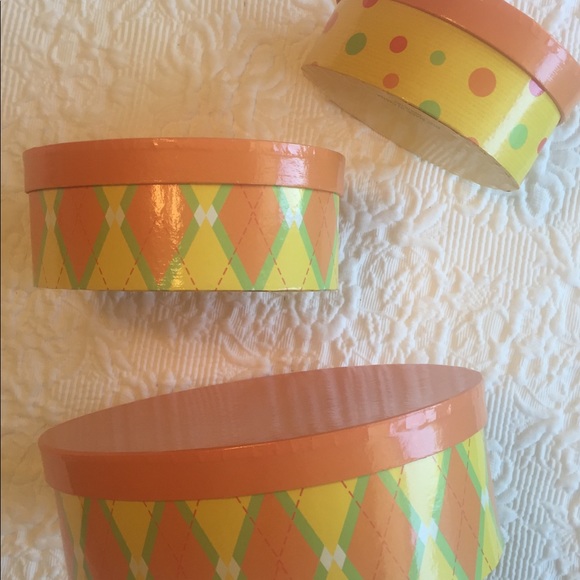 Fun Storage Containers - Picture 3 of 8